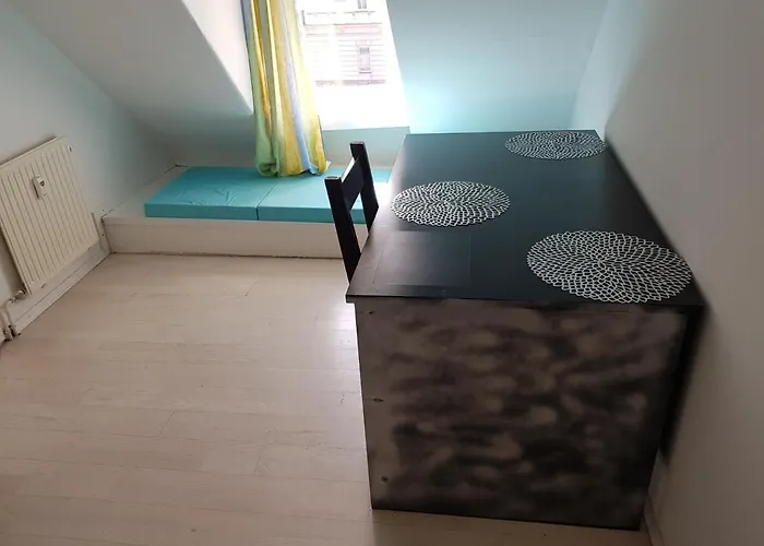 Above Ljubljanica River Διαμέρισμα *